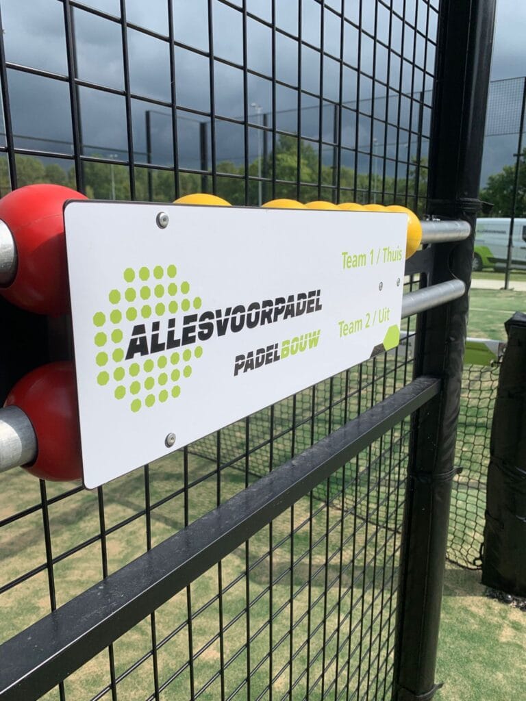 Allesvoorpadel en Padelbouw scorebord
