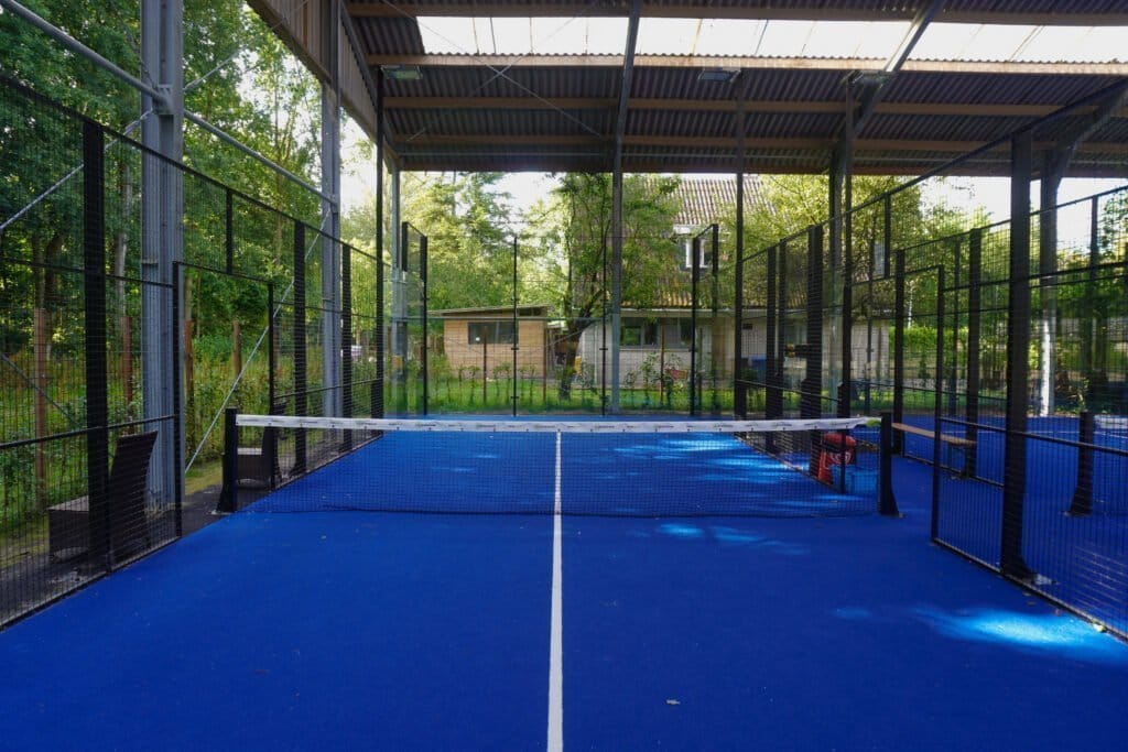 Single outdoor 2 Flevopadel single court