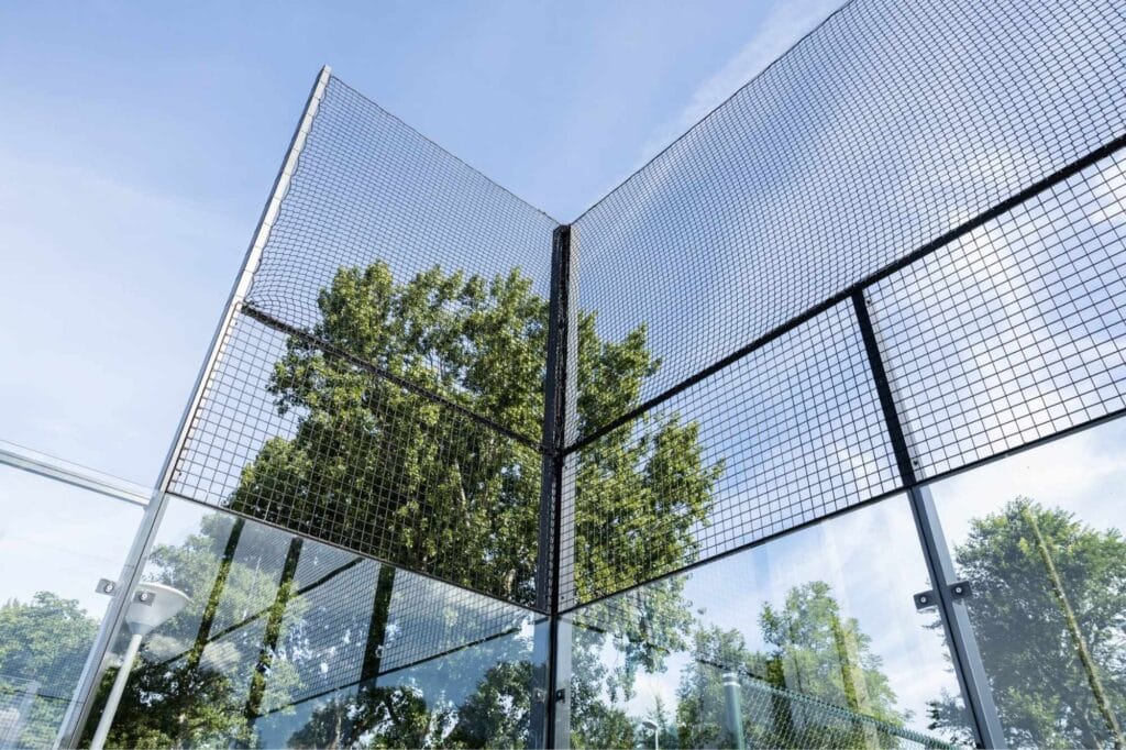 COURT-ZUBEHÖR 4 Ontwerp zonder titel 5